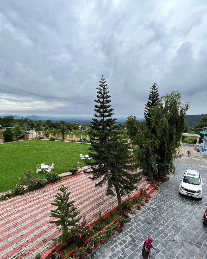 Pops Resort Pālampur Dış mekan fotoğraf