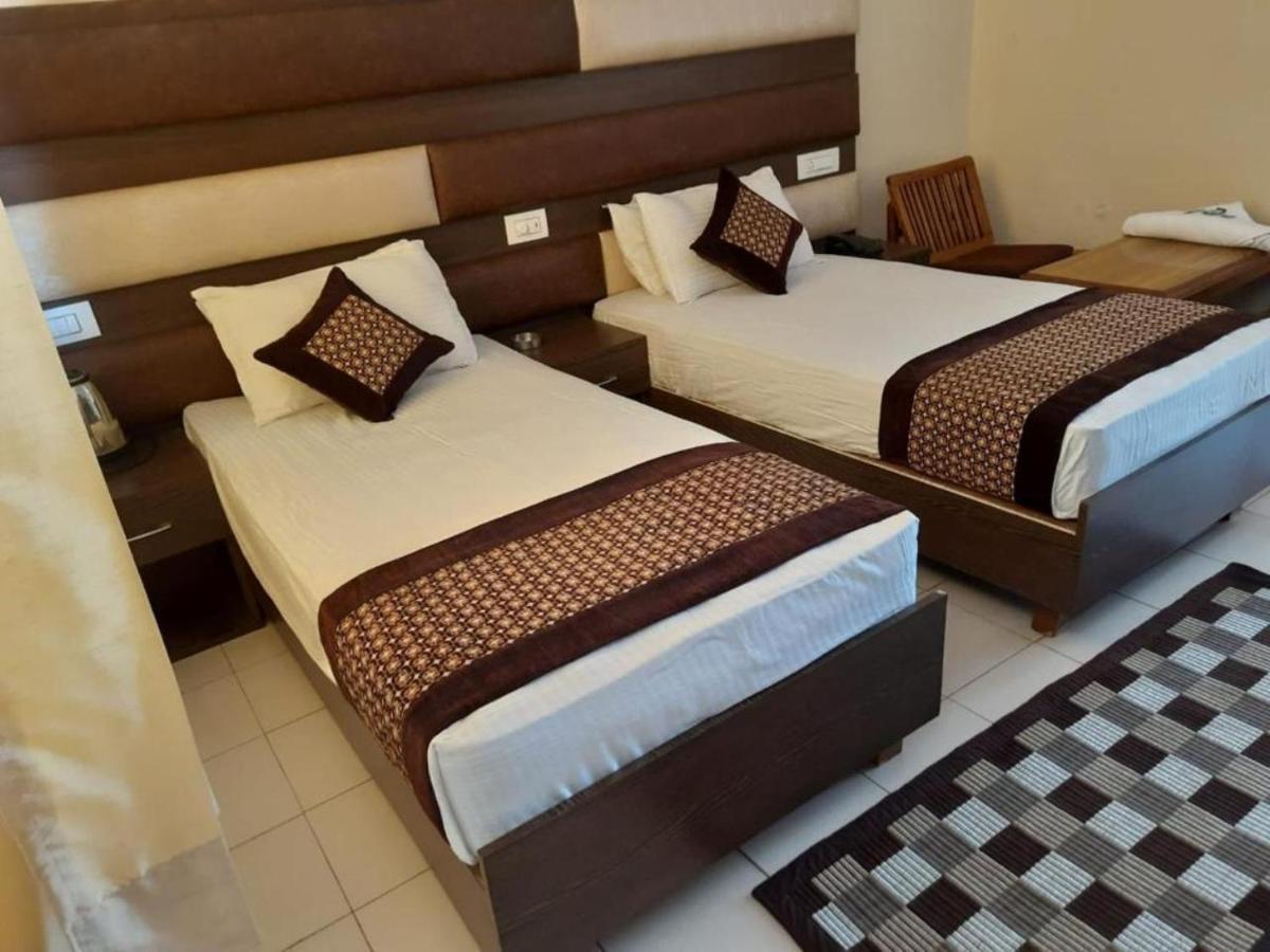 Pops Resort Pālampur Dış mekan fotoğraf
