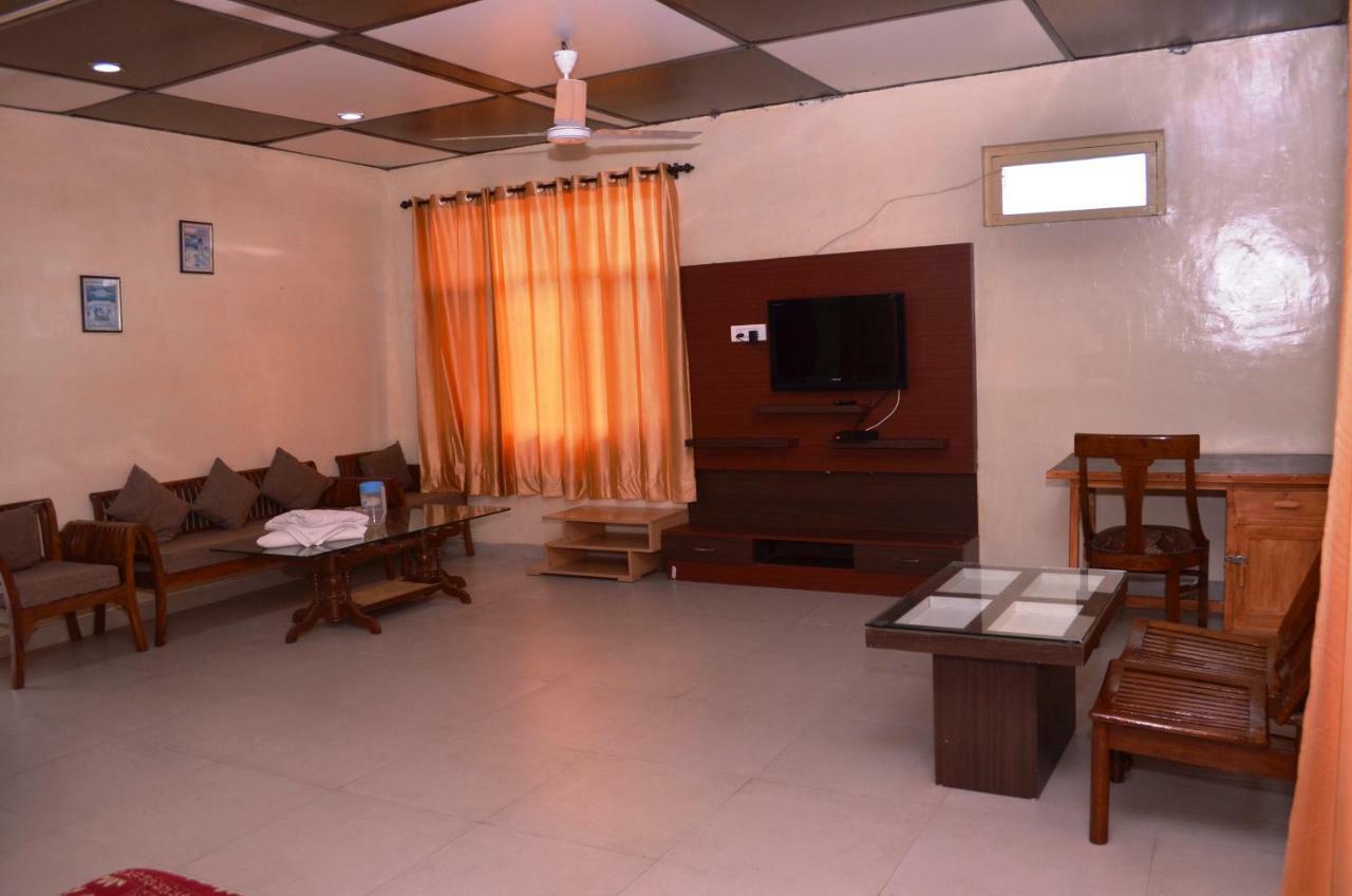 Pops Resort Pālampur Dış mekan fotoğraf