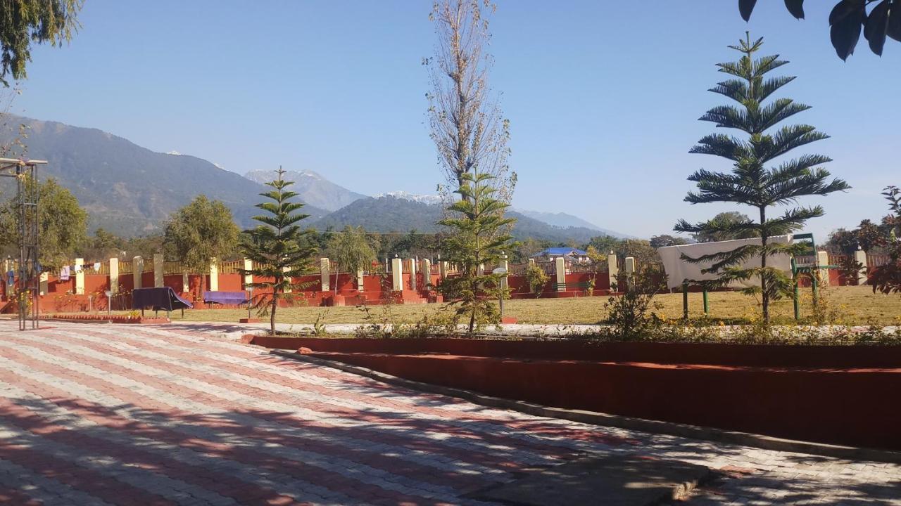Pops Resort Pālampur Dış mekan fotoğraf